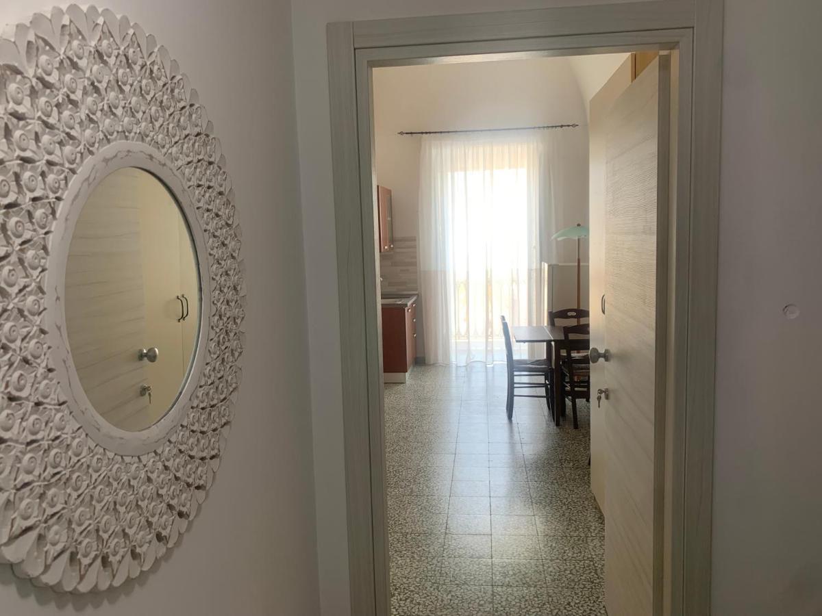 Colombo Apartment E Room Vieste Exterior foto